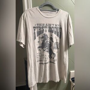 This Ain’t My First Rodeo Graphic Tee - Size Large